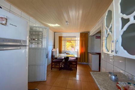 Casa à venda com 500m², 7 quartos e 3 vagasCozinha