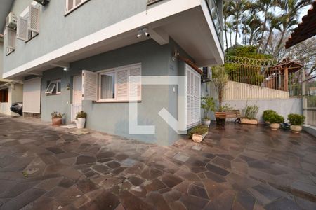 Casa de condomínio à venda com 204m², 4 quartos e 2 vagasFachada/ Área Comum