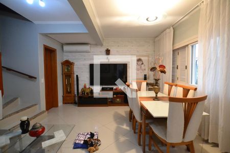 Sala de casa de condomínio à venda com 4 quartos, 204m² em Camaquã, Porto Alegre