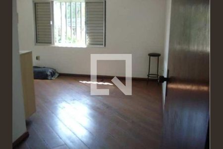 Casa à venda com 3 quartos, 320m² em Vila Esperança, São Paulo