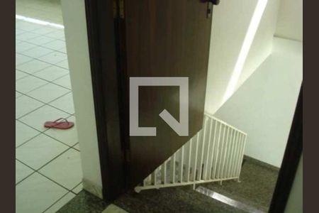 Casa à venda com 3 quartos, 320m² em Vila Esperança, São Paulo