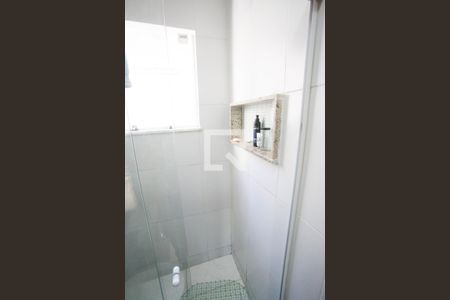 Casa à venda com 100m², 3 quartos e 1 vaga Casa à venda com 100m², 3 quartos e 1 vagaBanheiro da Suíte