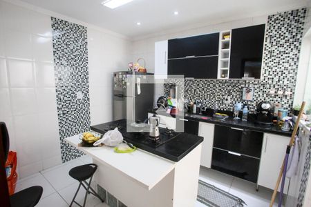 Casa à venda com 100m², 3 quartos e 1 vaga Casa à venda com 100m², 3 quartos e 1 vagaCozinha