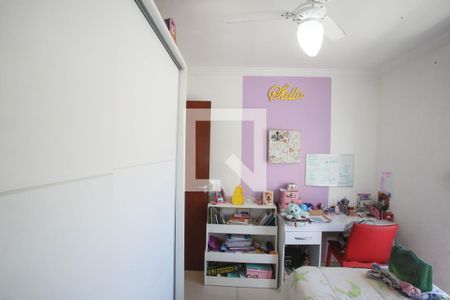 Casa à venda com 100m², 3 quartos e 1 vaga Casa à venda com 100m², 3 quartos e 1 vagaQuarto 2