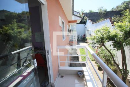 Casa à venda com 100m², 3 quartos e 1 vaga Casa à venda com 100m², 3 quartos e 1 vagaVaranda do Quarto 2