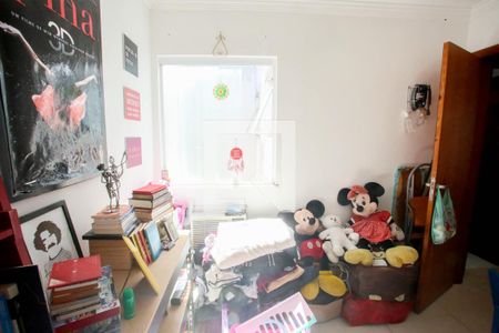 Casa à venda com 100m², 3 quartos e 1 vaga Casa à venda com 100m², 3 quartos e 1 vagaQuarto 3