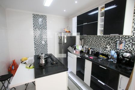 Casa à venda com 100m², 3 quartos e 1 vaga Casa à venda com 100m², 3 quartos e 1 vagaCozinha