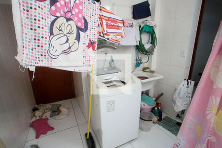 Casa à venda com 100m², 3 quartos e 1 vaga Casa à venda com 100m², 3 quartos e 1 vagaÁrea de Serviço