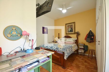 Apartamento à venda com 96m², 3 quartos e 1 vagaQuarto 3 com suite