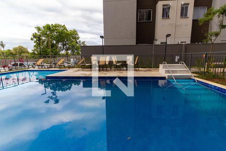 Apartamento à venda com 43m², 2 quartos e sem vagaÁrea comum - Piscina