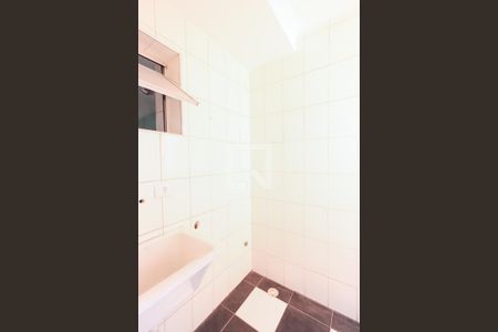 Apartamento à venda com 68m², 3 quartos e 2 vagas Apartamento à venda com 68m², 3 quartos e 2 vagasLavanderia