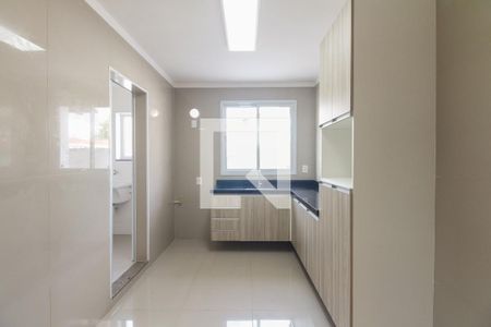 Cozinha  de apartamento para alugar com 2 quartos, 60m² em Vila Beatriz, São Paulo