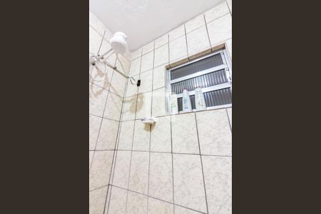 Casa à venda com 130m², 4 quartos e 2 vagasBanheiro