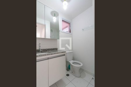 Apartamento para alugar com 54m², 2 quartos e 1 vaga Apartamento para alugar com 54m², 2 quartos e 1 vagaBanheiro