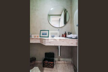 Apartamento à venda com 170m², 3 quartos e 3 vagas Apartamento à venda com 170m², 3 quartos e 3 vagasLavabo