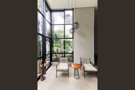 Apartamento à venda com 170m², 3 quartos e 3 vagas Apartamento à venda com 170m², 3 quartos e 3 vagasÁrea Comum - Hall Social