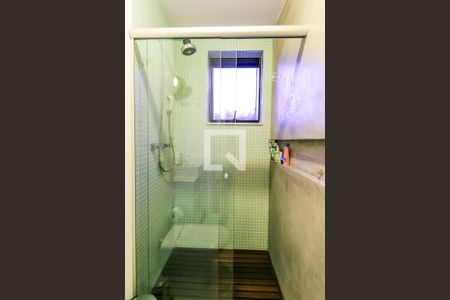 Apartamento à venda com 170m², 3 quartos e 3 vagas Apartamento à venda com 170m², 3 quartos e 3 vagasBanheiro Suíte 2