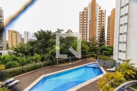 Apartamento à venda com 170m², 3 quartos e 3 vagas Apartamento à venda com 170m², 3 quartos e 3 vagasVista da Suíte Master