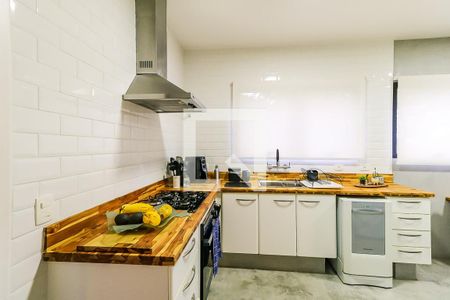 Apartamento à venda com 170m², 3 quartos e 3 vagas Apartamento à venda com 170m², 3 quartos e 3 vagasCozinha