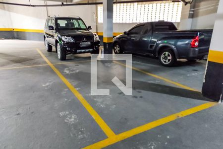 Apartamento à venda com 170m², 3 quartos e 3 vagas Apartamento à venda com 170m², 3 quartos e 3 vagasVaga de Estacionamento 1 e 2