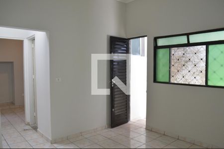 Casa para alugar com 154m², 3 quartos e 2 vagasCopa