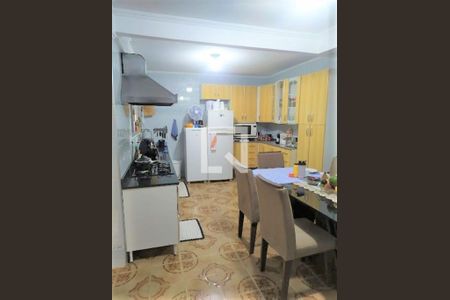 Casa à venda com 172m², 3 quartos e 2 vagas