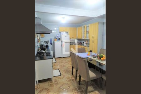 Casa à venda com 172m², 3 quartos e 2 vagas