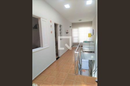 Casa à venda com 172m², 3 quartos e 2 vagas