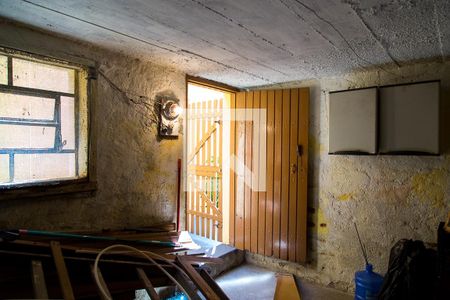 Casa à venda com 96m², 2 quartos e 1 vagaQuarto de Serviço