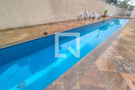 Apartamento à venda com 86m², 3 quartos e 1 vaga Apartamento à venda com 86m², 3 quartos e 1 vagaÁrea comum - Piscina