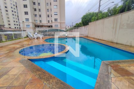 Apartamento à venda com 86m², 3 quartos e 1 vaga Apartamento à venda com 86m², 3 quartos e 1 vagaÁrea comum - Piscina