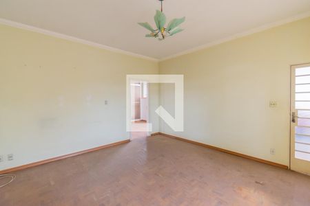 Sala de casa à venda com 4 quartos, 400m² em Parque Industrial, Campinas