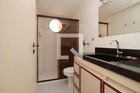 Banheiro de apartamento para alugar com 1 quarto, 80m² em Vila Buarque, São Paulo