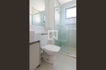 Apartamento para alugar com 67m², 2 quartos e 2 vagas Apartamento para alugar com 67m², 2 quartos e 2 vagasBanheiro da suíte