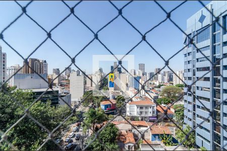 Vista de apartamento à venda com 2 quartos, 67m² em Pinheiros, São Paulo
