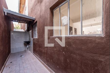 Casa para alugar com 45m², 2 quartos e 1 vaga Casa para alugar com 45m², 2 quartos e 1 vagaLavanderia