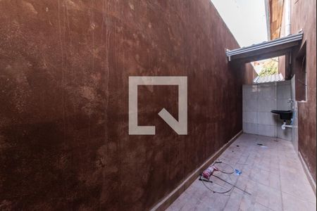 Casa para alugar com 45m², 2 quartos e 1 vaga Casa para alugar com 45m², 2 quartos e 1 vagaLavanderia