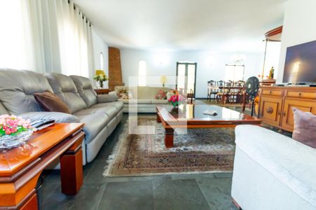 Sala de TV de casa para alugar com 4 quartos, 485m² em Vila São Francisco, São Paulo