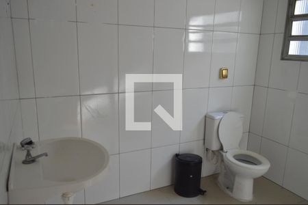 Casa à venda com 480m², 7 quartos e 1 vagaBanheiro inferior 2