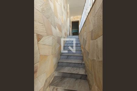 Casa à venda com 3 quartos, 650m² em Pompeia, São Paulo