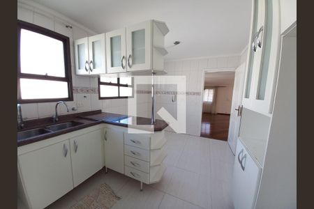 Apartamento à venda com 208m², 4 quartos e 3 vagas