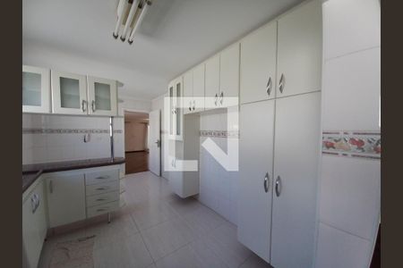 Apartamento à venda com 208m², 4 quartos e 3 vagas