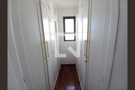 Apartamento à venda com 208m², 4 quartos e 3 vagas