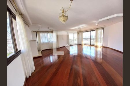 Apartamento à venda com 208m², 4 quartos e 3 vagas