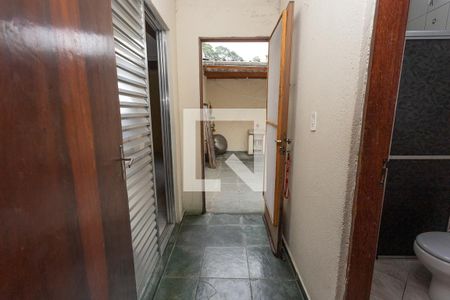 Corredor de casa à venda com 2 quartos, 198m² em Conceição, Diadema