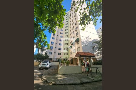 Apartamento para alugar com 48m², 2 quartos e 1 vagaFachada do Condomínio