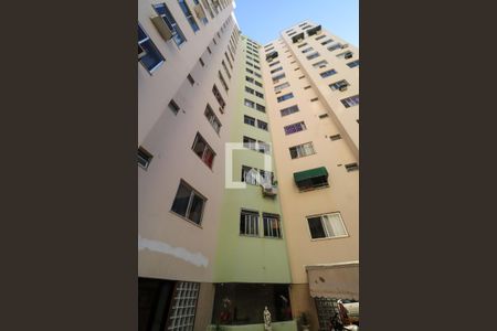 Apartamento para alugar com 48m², 2 quartos e 1 vagaFachada do Condomínio
