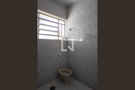 Casa para alugar com 120m², 3 quartos e 2 vagasBanheiro 