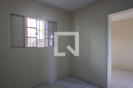 Casa para alugar com 120m², 3 quartos e 2 vagasQuarto 2