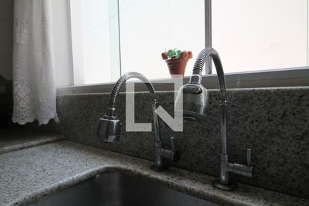 Casa à venda com 163m², 3 quartos e 4 vagasCozinha - Torneira